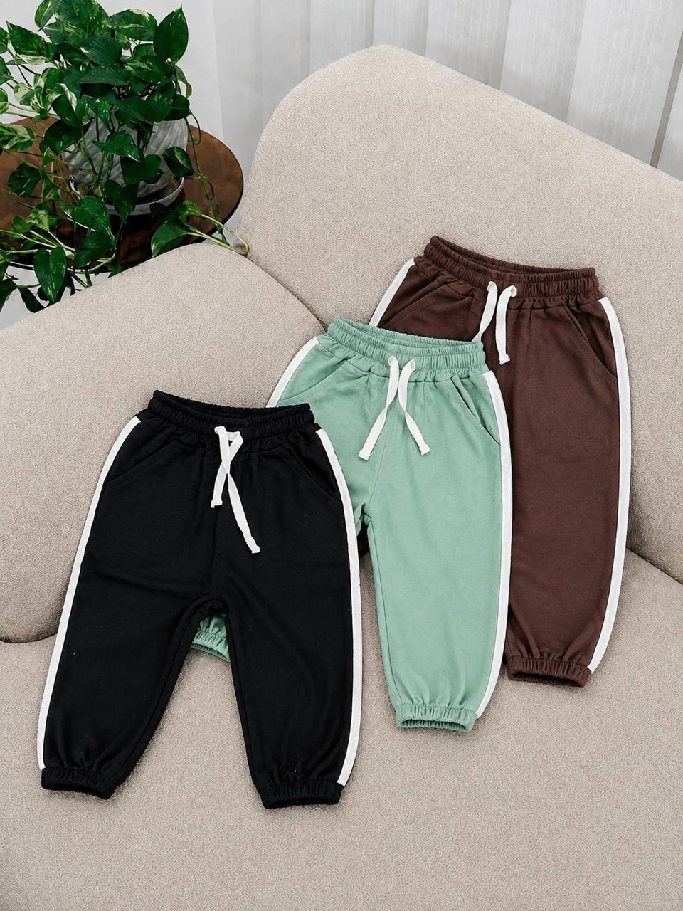 شلوار جاگر بچگانه